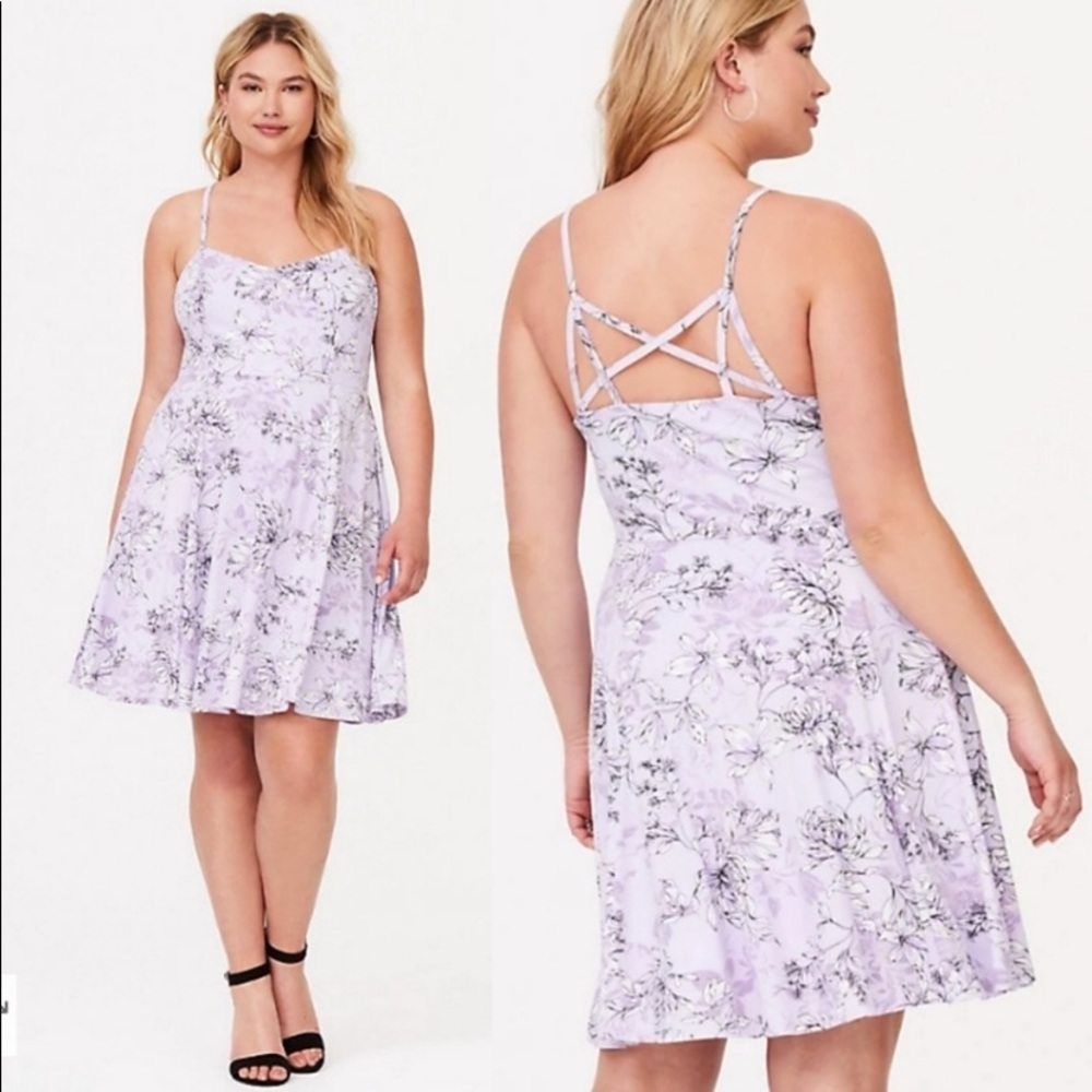 Torrid 1X Lavender Lilac Floral dress